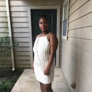 Meet your Posher, Demetria